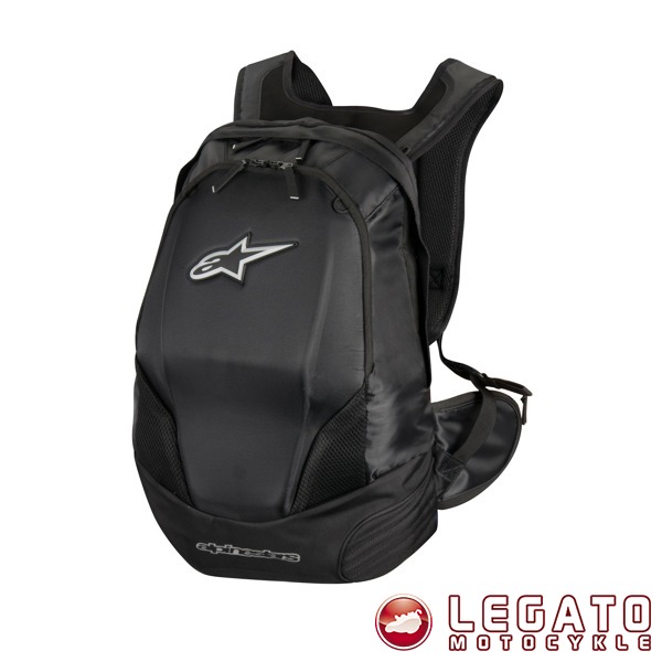 Funkcjonalne i sprawdzone plecaki dla motocyklistów