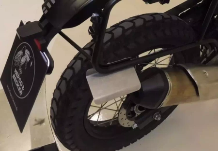 Uniwersalna osłona termiczna kufrów