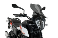 Mocno przyciemniany (F)