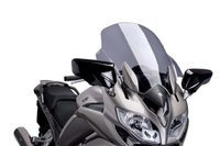 Mocno przyciemniany (F)