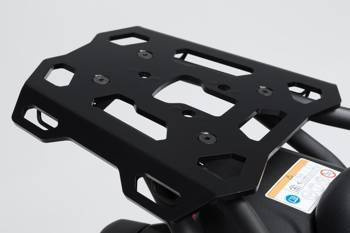 STELAŻ POD PŁYTĘ MONTAŻOWĄ KUFRA ALU-RACK SW-MOTECH KAWASAKI VERSYS-X300 ABS (16-) BLACK