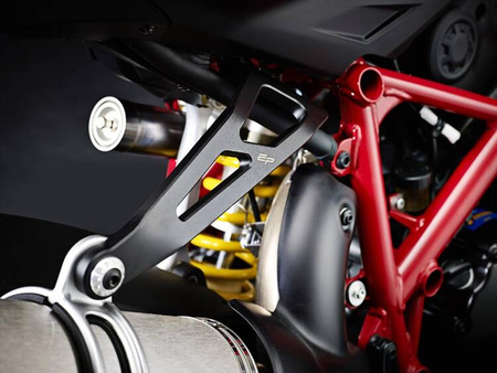 Evotech Performance uchwyt wydechu - Ducati Streetfighter 848 (2012 - 2016)