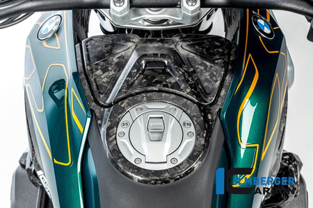 Zestaw górnych osłon zbiornika (2-częściowy) - czarny matt BMW R 1300 GS od 2023 Black Diamond Carbon ILMBERGER BM.TAO.008.R23GS