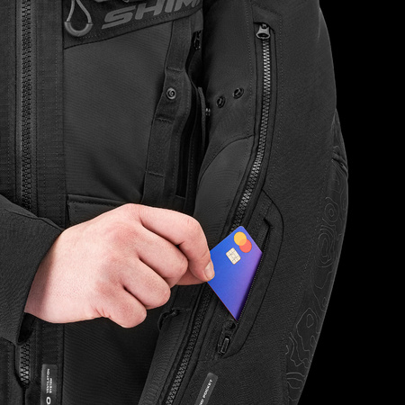 TRACKER MEN JKT BLK Shima