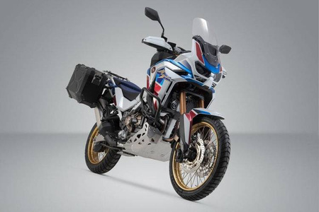 ZESTAW KUFRÓW BOCZNYCH TRAX ADV I STELAŻY SW-MOTECH HONDA CRF1100L AF BLACK 45/37L