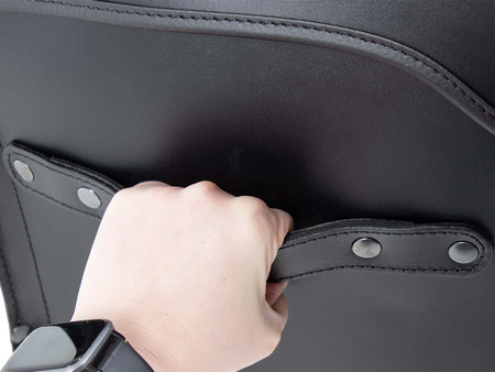 Rugged Chest leather rear bag