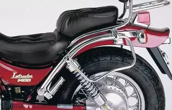 Suzuki VS 1400 Intruder (1987-2003) leatherbag holder