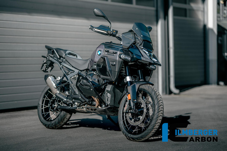 Deflektor wiatru prawy carbon matowy BMW R 1300 GS Adventure (od 2024) ILMBERGER CM.WAR.021.24GSA