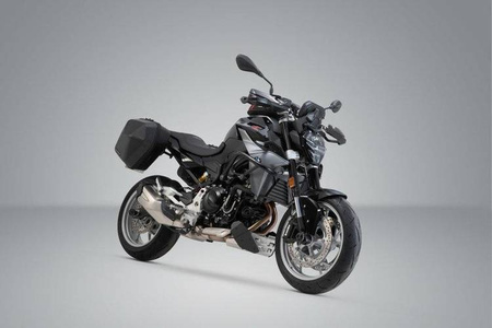 ZESTAW KUFRÓW BOCZNYCH URBAN ABS I STELAŻY SW-MOTECH BMW F 900 R/XR (19-) BLACK 2X165L
