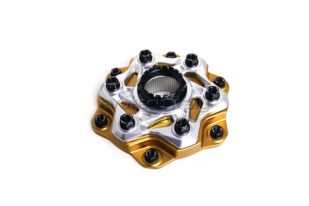 EVOTECH RC Zestaw mocujący zębatkę tylną  Triumph Speed Triple 1200 RS 2021-2025