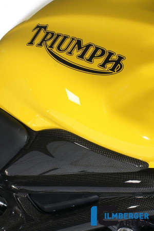 Panel boczny zbiornika prawy - carbon Triumph Speed Triple (2011-now) ILMBERGER TSR.012.TRSPT.K