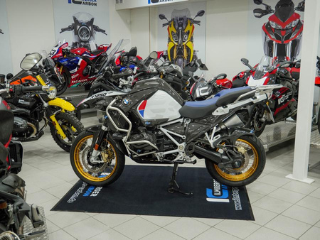 Dywanik podłogowy do motocykla Merchandise Merchandise - czarny ILMBERGER TEP.003