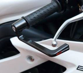 OSŁONA DŹWIGNI SPRZĘGŁA 675 DAYTONA 06- CARBON