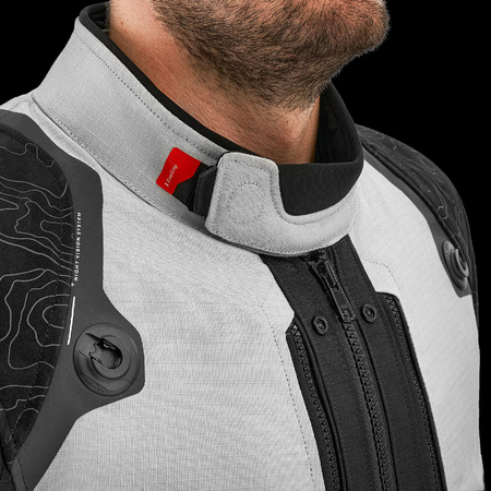 TRACKER MEN JKT LIGHT GREY Shima