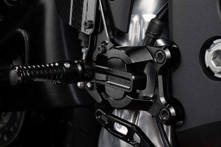 GILLES Sety podnóżków VCR38GT Honda CBR 600RR 2024-2026