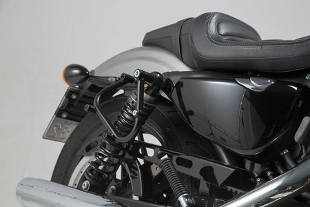 STELAŻ BOCZNY SLC PRAWY SW-MOTECH HARLEY SPORTSTER MODELS (04-) BLACK
