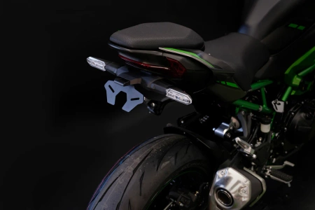 Evotech Performance mocowanie tablicy - Kawasaki Z900 2025+