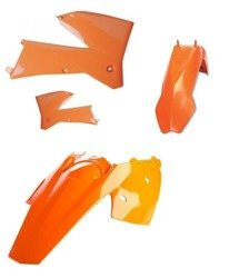 ACERBIS KTM  ZESTAW PLASTIKÓW  EXC125/200/250/300 05-07; EXC-F250 05-07 EXC-F400/450/500/530 05-07