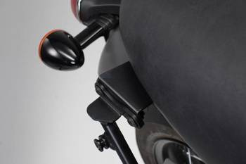 ADAPTER DO STELAŻA SLC NA LEWĄ STRONĘ SW-MOTECH BONNEVILLE T100/120 (16-) BLACK