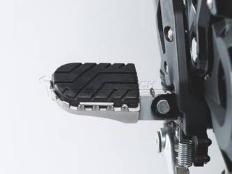 PODNÓŻKI SILVER HUSQVARNA NUDA 900/APRILIA SMV 750 DORS SW-MOTECH