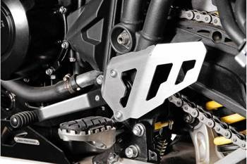 OSŁONA PIĘTY NA LEWĄ STRONĘ SW-MOTECH TRIUMPH TIGER 800 MODELS (10-), SILVER