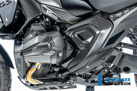 Osłona fajki świecy zapłonowej lewa - matowa carbon BMW R 1300 GS od 2023 ILMBERGER CM.ZAL.026.R23GS