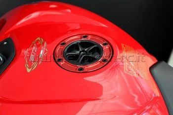 Korek wlewu paliwa  EVOTECH RC Aprilia KTM Ducati MV Augusta Banelli