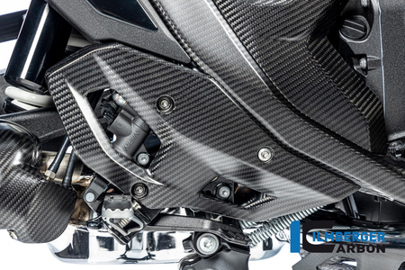 Osłona pięty prawa matowa BMW R 1300 GS (od 2023) carbon ILMBERGER CM.FSR.017.R23GS