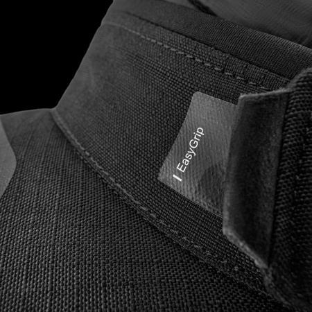 TRACKER MEN JKT BLK Shima