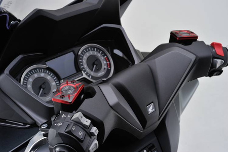 Prostokątna pokrywa zbiorniczka płynu hamulcowego  HONDA (B)  czerwony