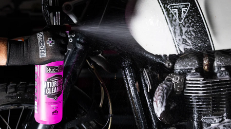 Muc-Off 21382 - Motorcycle Clean Protect Lube Kit