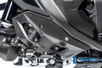 Osłona pięty prawa matowa BMW R 1300 GS (od 2023) carbon ILMBERGER CM.FSR.017.R23GS