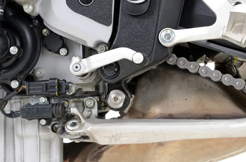 ZAŚLEPKA RAMY MV AGUSTA BRUTALE 1090 13- / 1090R / 1090RR LEWA STRONA