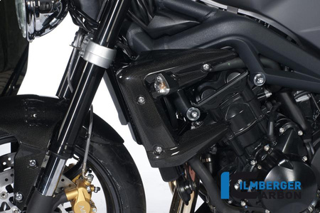 Osłona chłodnicy lewa - carbon Triumph Street Triple 675 ILMBERGER WKL.009.TRSTR.K