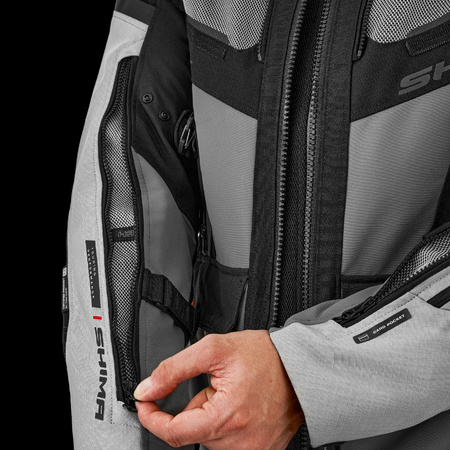 TRACKER MEN JKT LIGHT GREY Shima