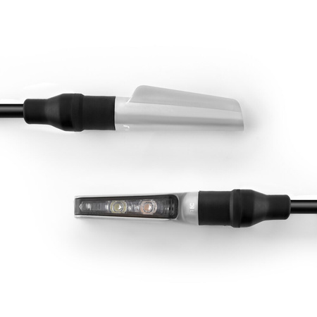 Kierunkowskazy Corsa L srebrny