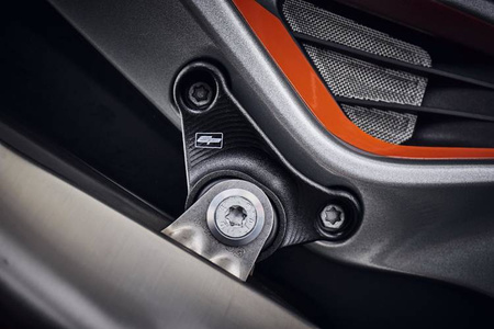 Evotech Performance uchwyt wydechu - KTM 890 Duke (2021+)