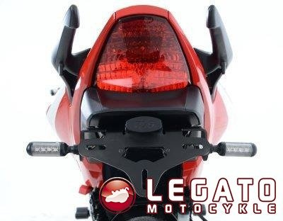 MOCOWANIE TABLICY REJESTRACYJNEJ HONDA CBR300R BLACK
