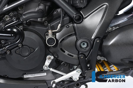 Osłona przedniej zębatki - carbon do Ducati Diavel (2011-2013) ILMBERGER RIA.017.DIAVE.K