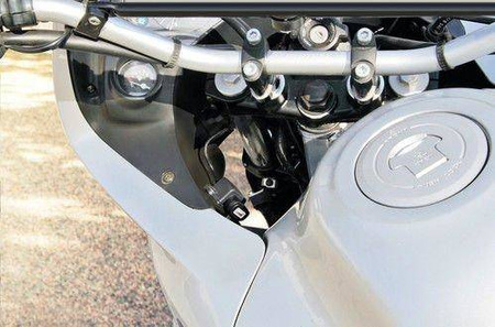 38833 Ładowarka USB, 12/24 V z mocowaniem i uniwersalną  wtyczką - Szybkie ładowanie - 2400 mA - 12/24 V