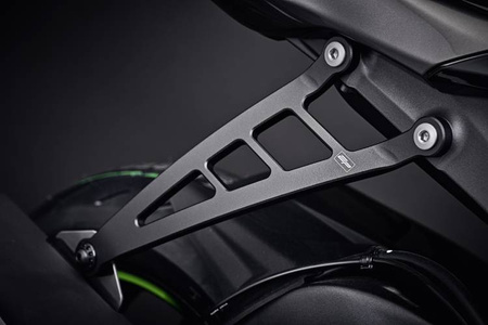 Evotech Performance uchwyt wydechu - Kawasaki ZX6R 2013 - 2018