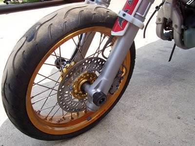 SLIDERY PRZEDNIEGO ZAWIESZENIA HONDA XR 650R R&G
