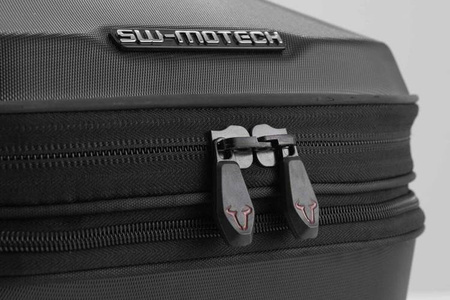 ZESTAW KUFRA CENTRALNEGO URBAN ABS SW-MOTECH HONDA CRF1100L AFRICA TWIN (19-) BLACK