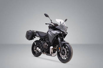 ZESTAW KUFRÓW BOCZNYCH URBAN ABS I STELAŻY SW-MOTECH YAMAHA TRACER 7 (16-) BLACK 2X165L