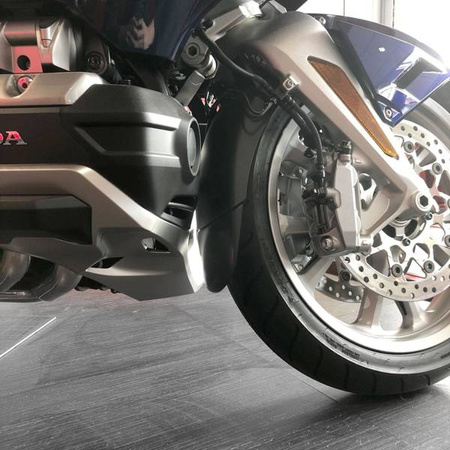 Przedłużenie błotnika do Honda GL1800 Gold Wing 18-22 (przednie) Czarny (N) 3900N