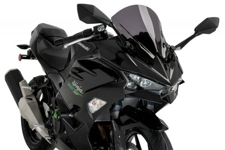 Szyba sportowa PUIG do Kawasaki Ninja 500  SE 2024-2025 Mocno przyciemniany (F) 22015F