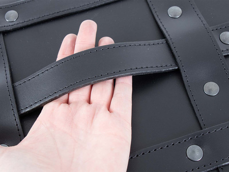 Rugged Chest leather rear bag