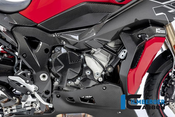 Osłona ramy prawa BMW M 1000 XR od 2024 carbon ILMBERGER CG.RAR.029.1XR20