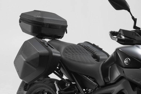 ZESTAW KUFRA CENTRALNEGO URBAN ABS SW-MOTECH KAWASAKI VERSYS 650 (15-) BLACK 16-29L