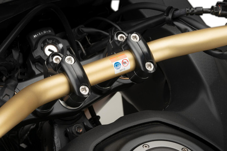 Podwyższenie kierownicy PUIG uniwersalne 29 mm (z przesunięciem) Czarny (N) 21751N